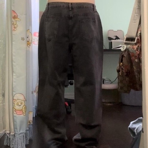 Black Y2K Baggy Jeans - Picture 3 of 5